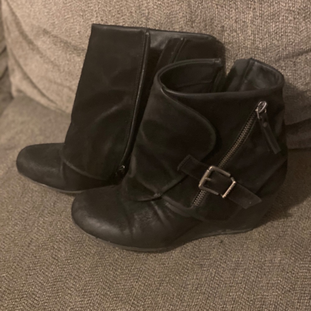 Women’s booties